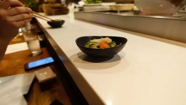 V16 Sushi Lounge