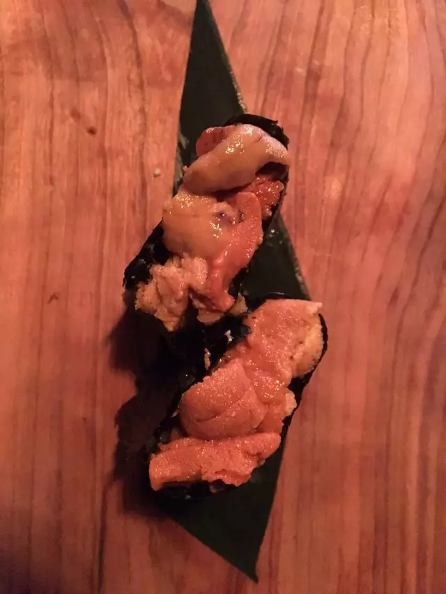 V16 Sushi Lounge