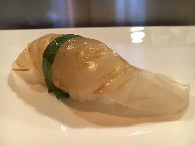 V16 Sushi Lounge