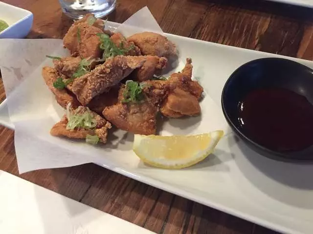 V16 Sushi Lounge