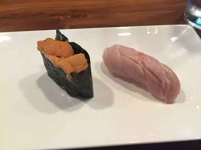 V16 Sushi Lounge