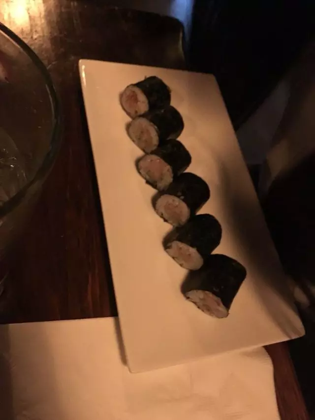 V16 Sushi Lounge