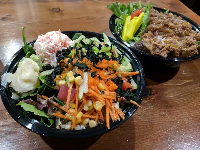 V16 Sushi Lounge