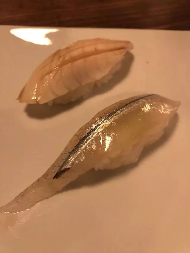 V16 Sushi Lounge
