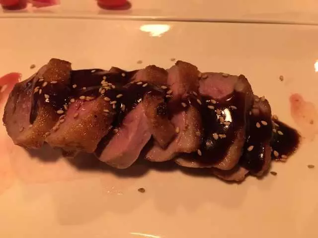 V16 Sushi Lounge