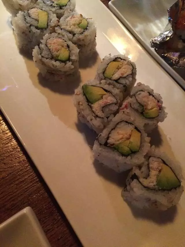 V16 Sushi Lounge