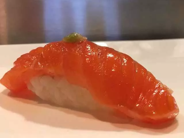 V16 Sushi Lounge