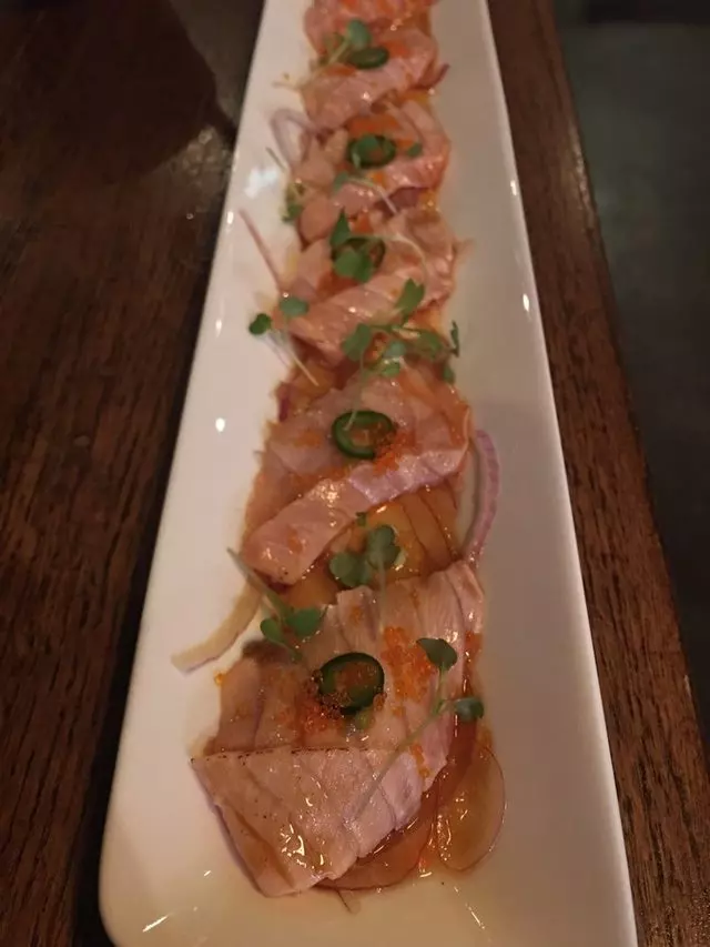 V16 Sushi Lounge
