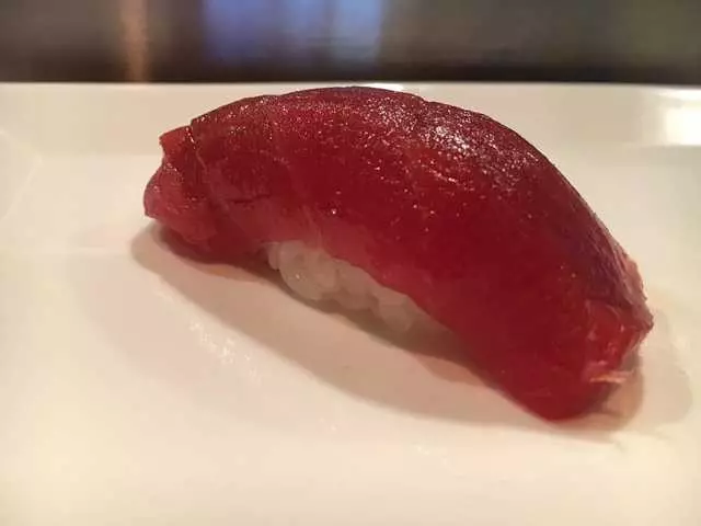 V16 Sushi Lounge