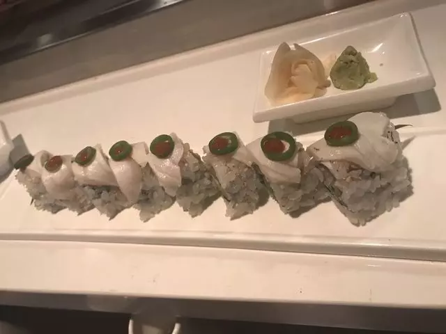 V16 Sushi Lounge