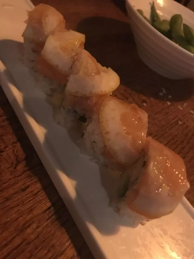 V16 Sushi Lounge