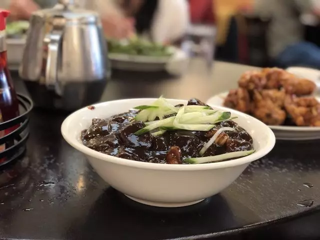 San Tung