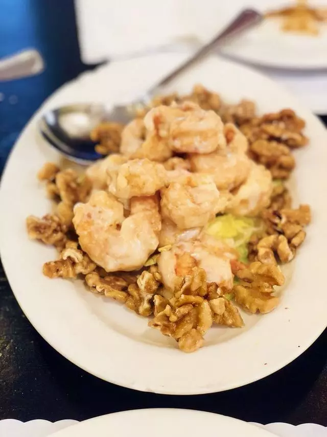 San Tung