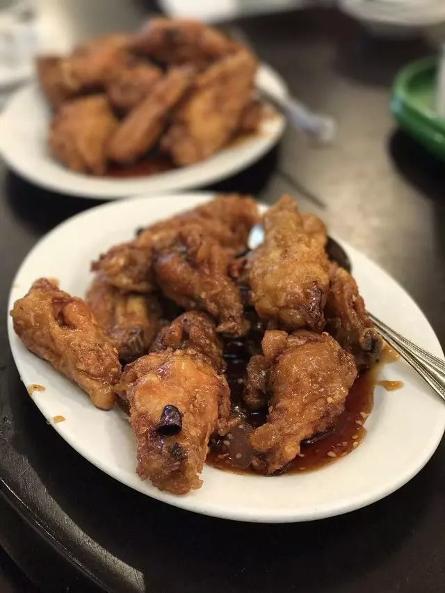 San Tung