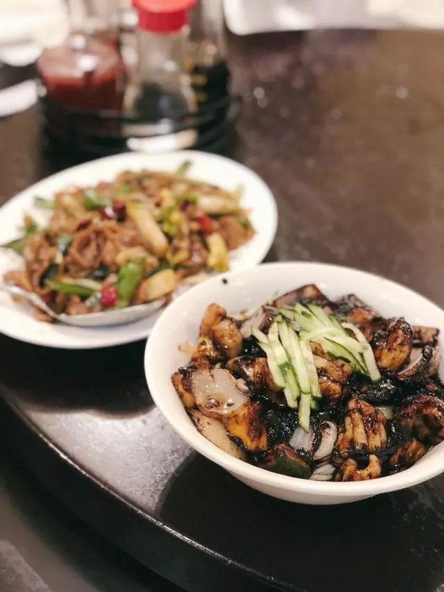 San Tung