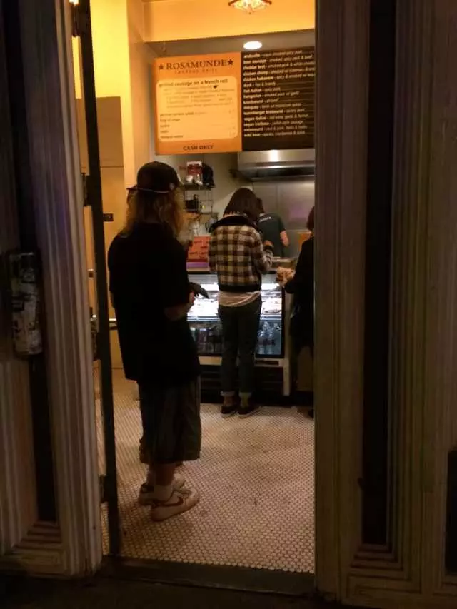 Rosamunde Sausage Grill