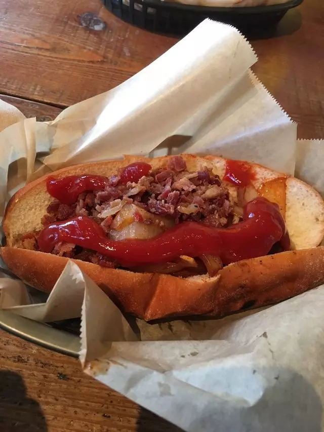 Rosamunde Sausage Grill