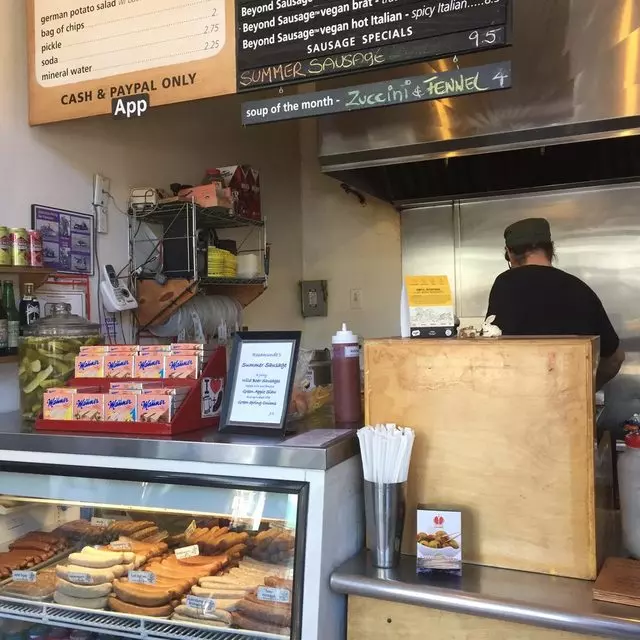 Rosamunde Sausage Grill