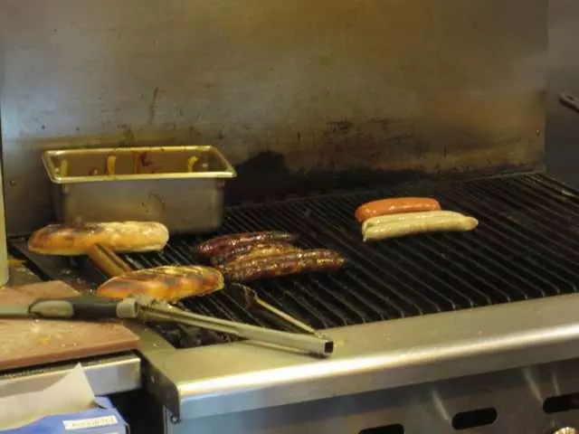 Rosamunde Sausage Grill
