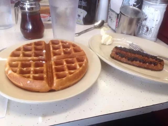 Eddie’s Cafe