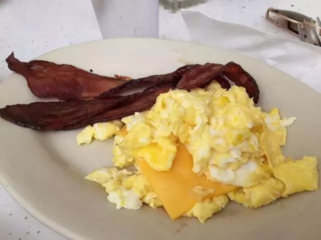 Eddie’s Cafe