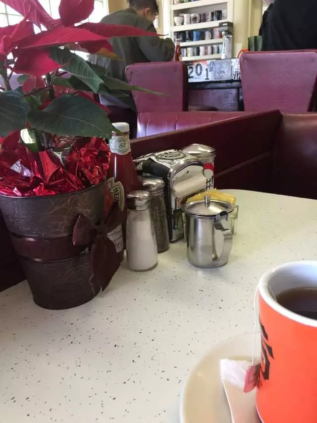 Eddie’s Cafe