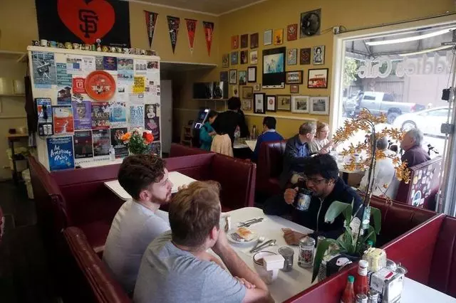Eddie’s Cafe
