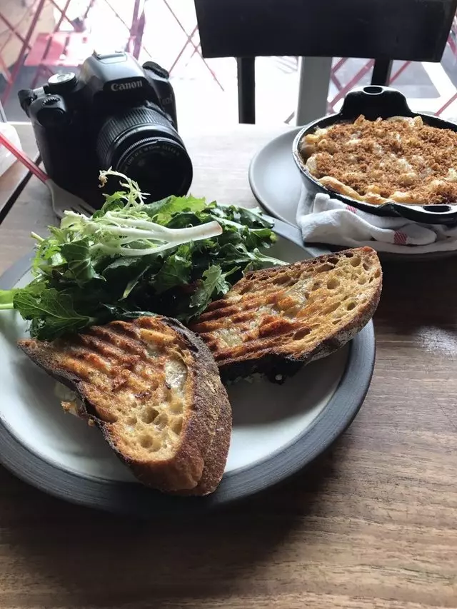 Mission Cheese