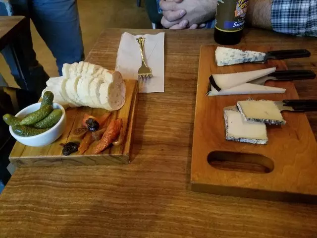 Mission Cheese