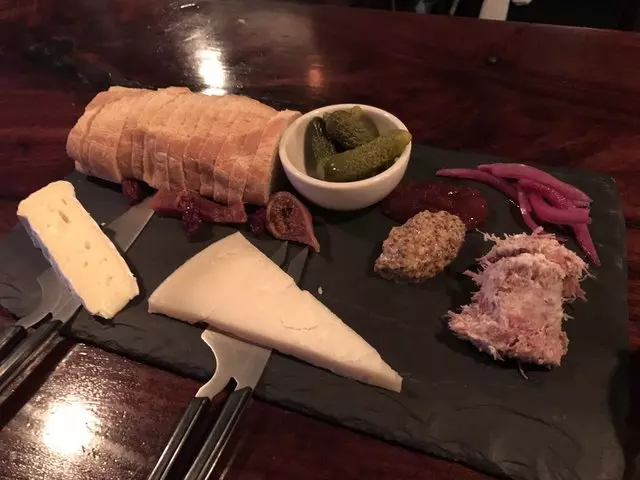Mission Cheese