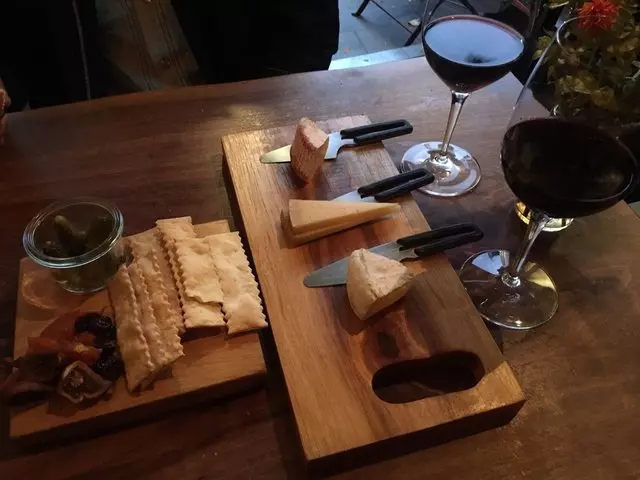 Mission Cheese