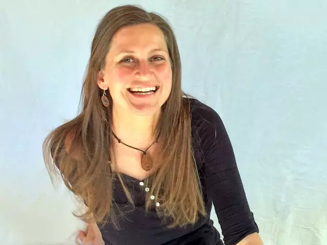 Jen Poole, MA MFTi