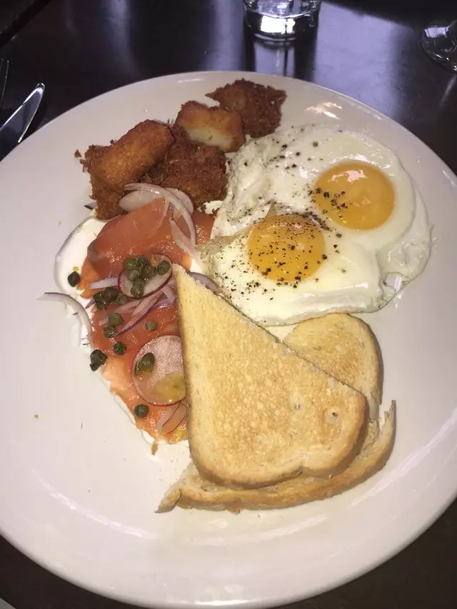 Dobbs Ferry Restaurant