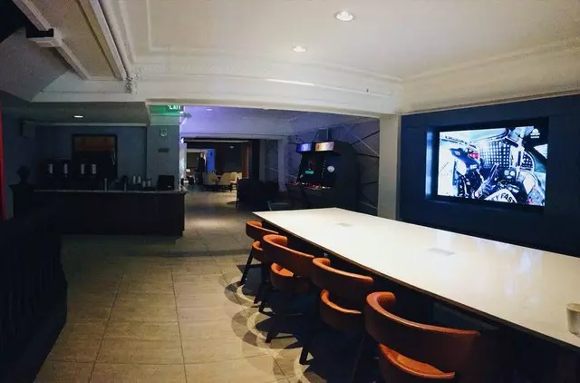 Axiom Hotel