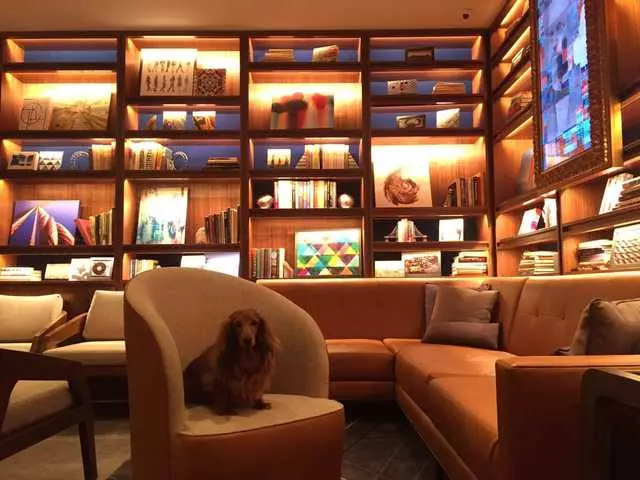 Axiom Hotel