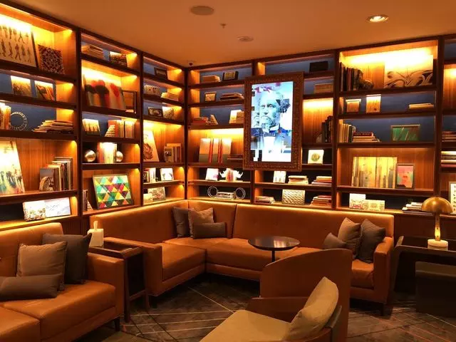 Axiom Hotel
