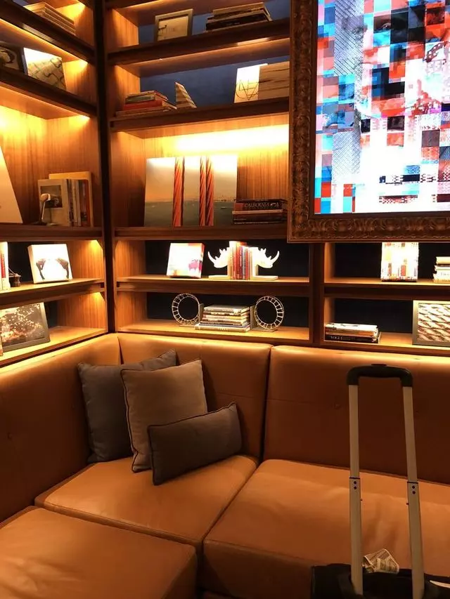 Axiom Hotel