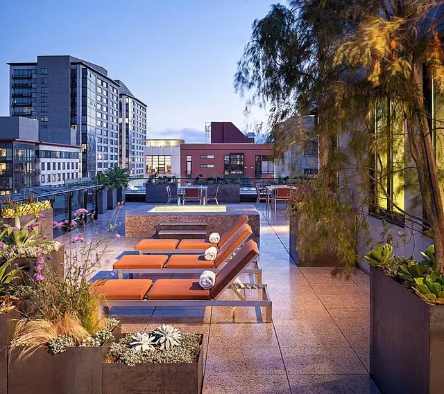 Arc Light Apartments