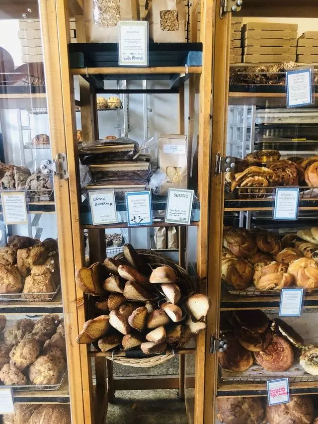 Arizmendi Bakery