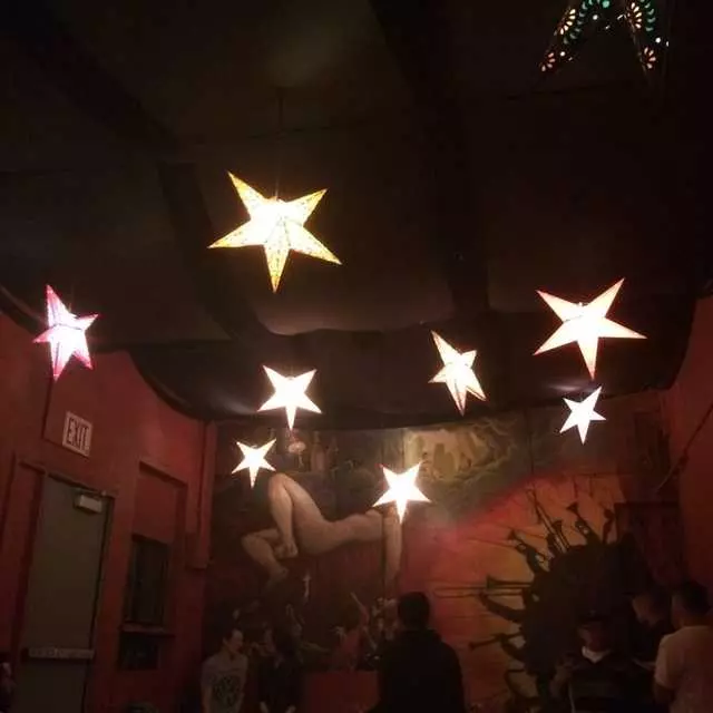 Fly Bar