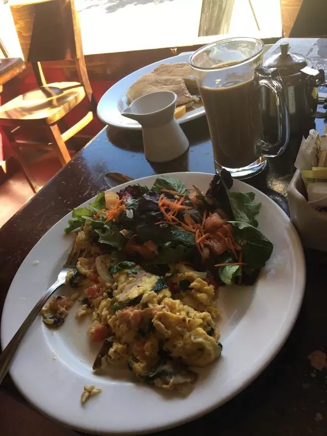 Cafe Mystique