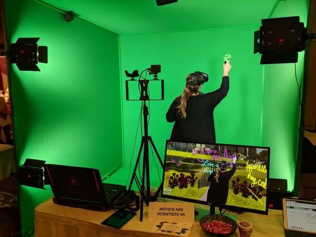 Artists Are Scientists VR Photo Video Booth