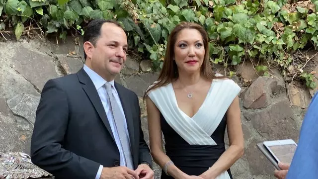 1 Hour Marriage