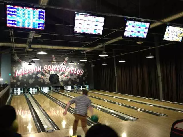 Mission Bowling Club