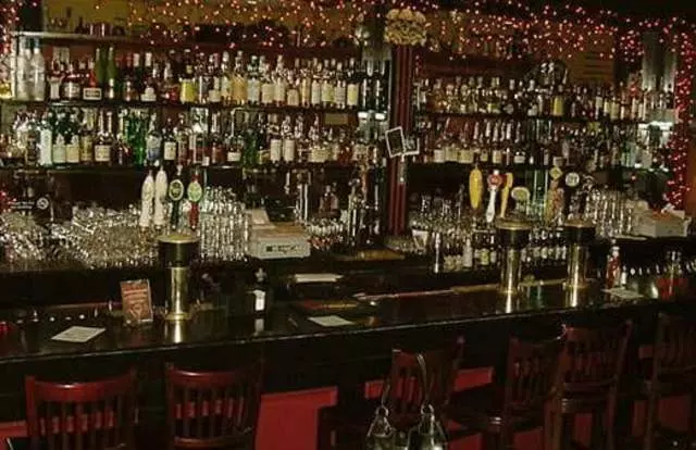 Phoenix Irish Bar