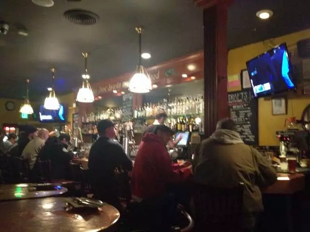 Phoenix Irish Bar