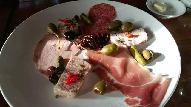 L’ardoise Bistro