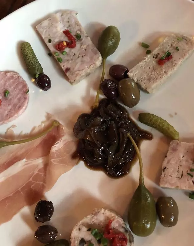 L’ardoise Bistro