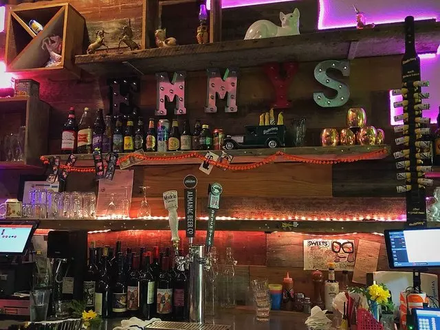 Emmy’s Spaghetti Shack