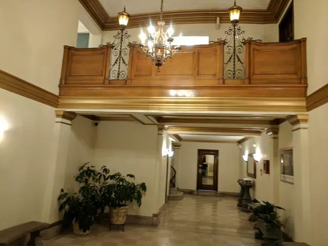 Alamo Square Apartments